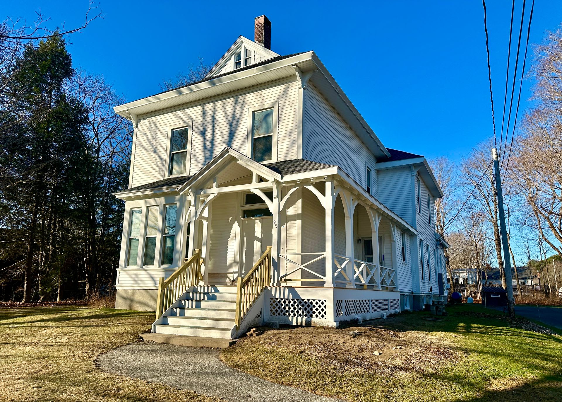 Recently Remodeled 1 Bedroom in Desirable Yarmouth ME. – photo 2