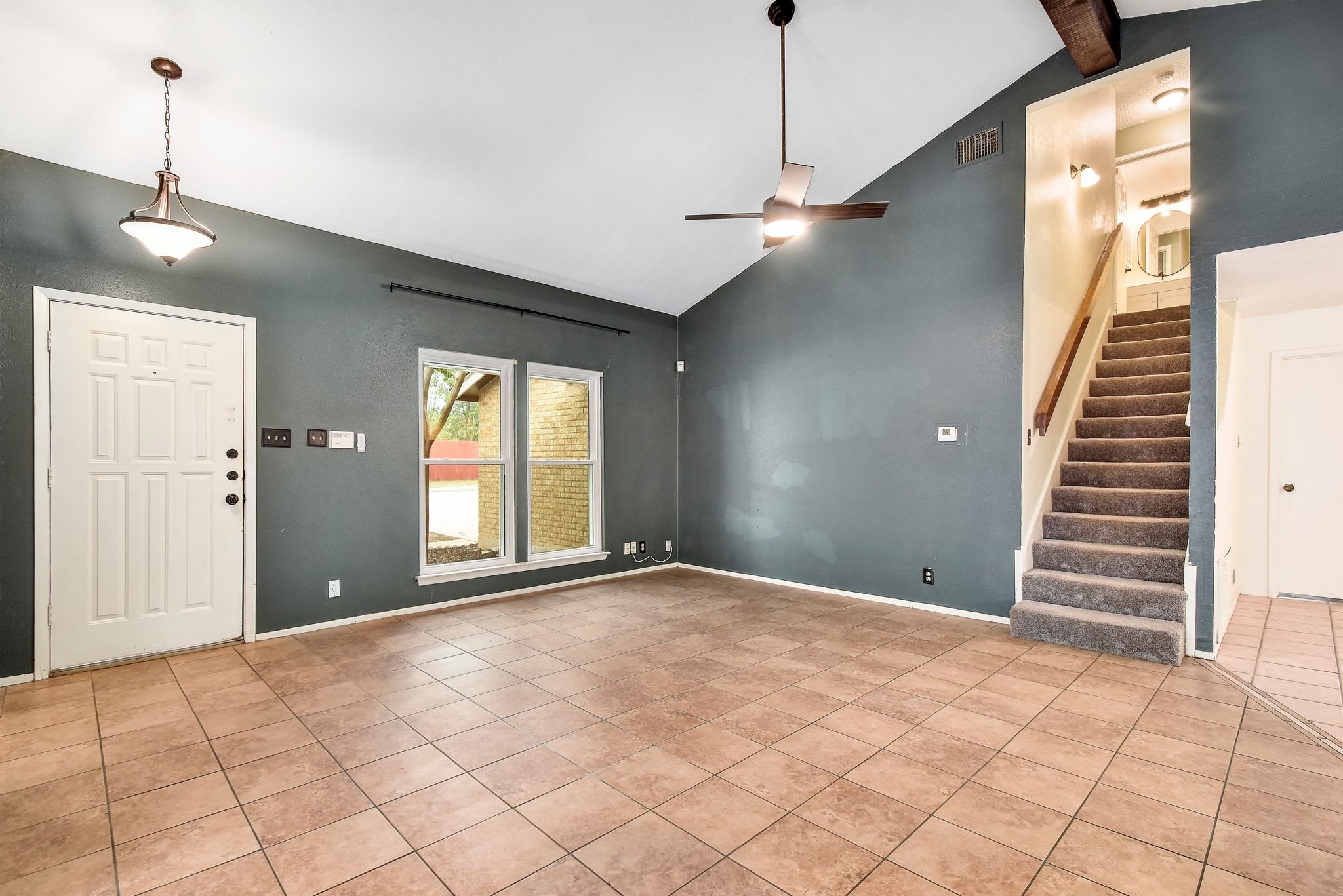 14207 Rowe Dr – photo 4