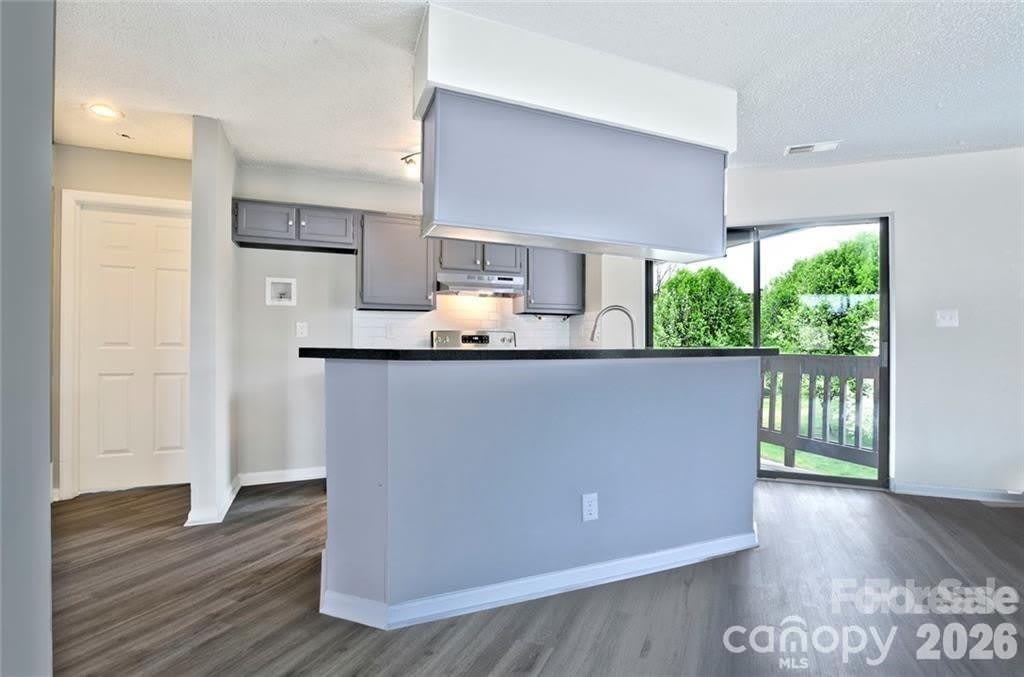 8121 Cedar Glen Drive – photo 5