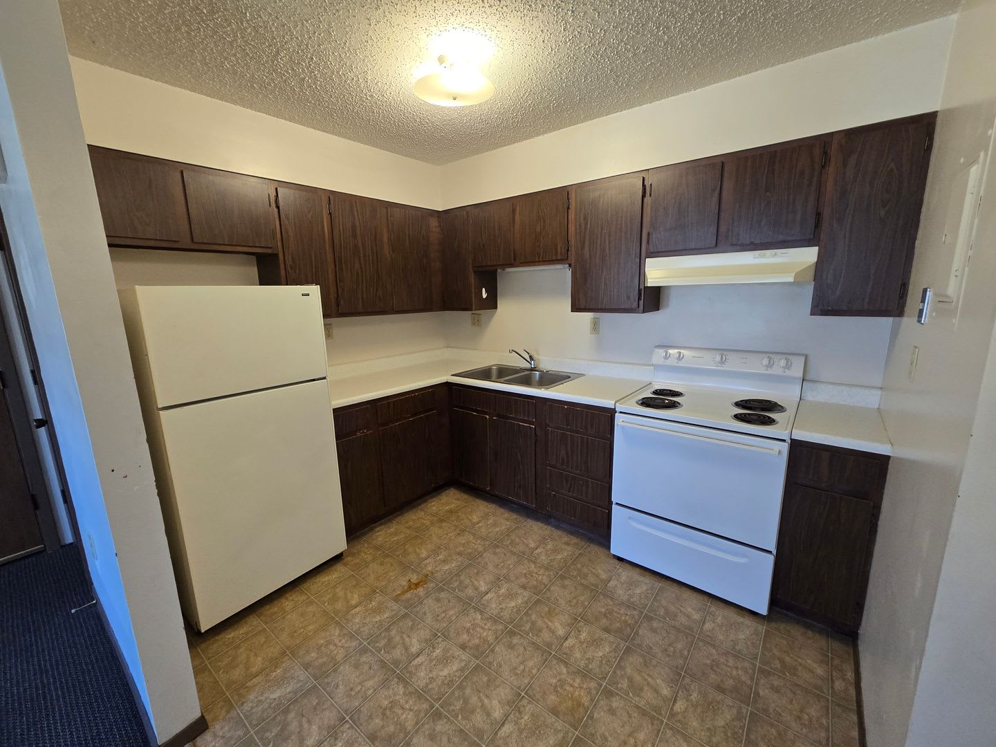 Tiger Rentals: Victoria Gardens – photo 2
