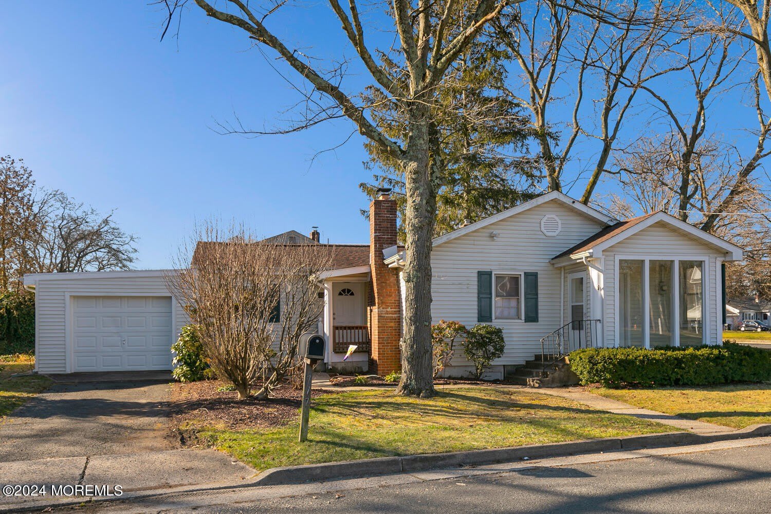 717 Harmony Road – photo 2