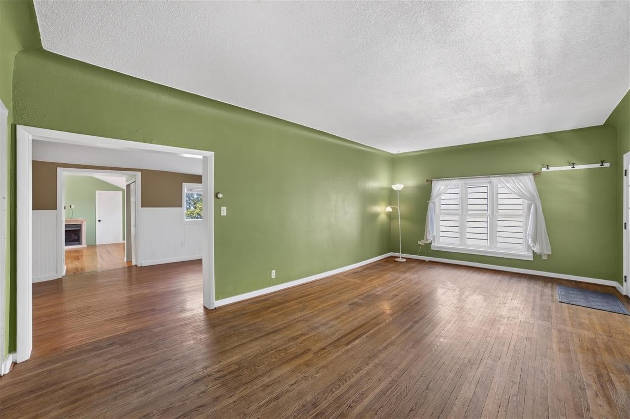 520 Wachtel Avenue – photo 4