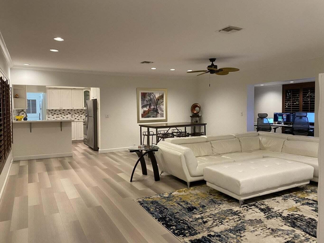 325 Sunset Drive – photo 2