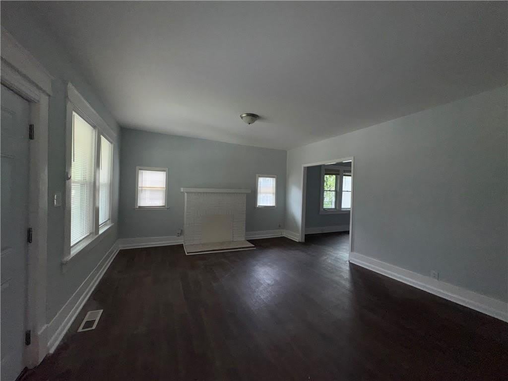 1462 Lucile Avenue SW – photo 4