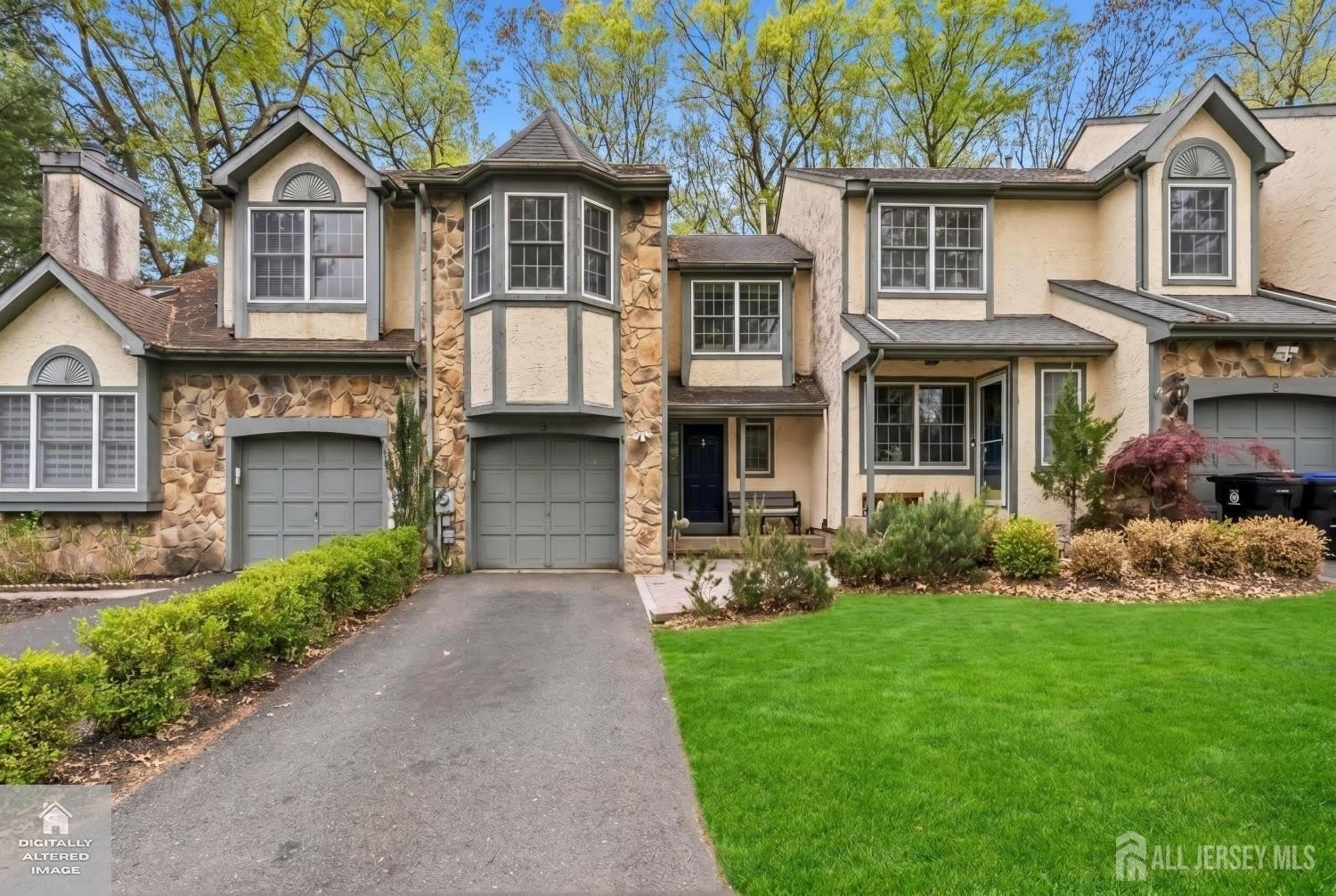 3 Dorchester Drive – photo 2