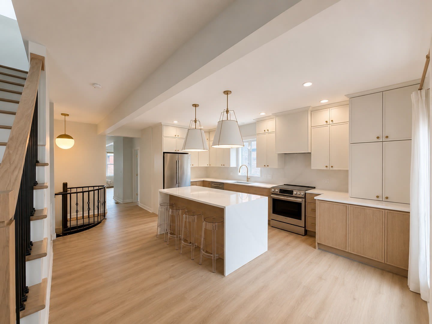 3914 N Mozart Street – photo 5