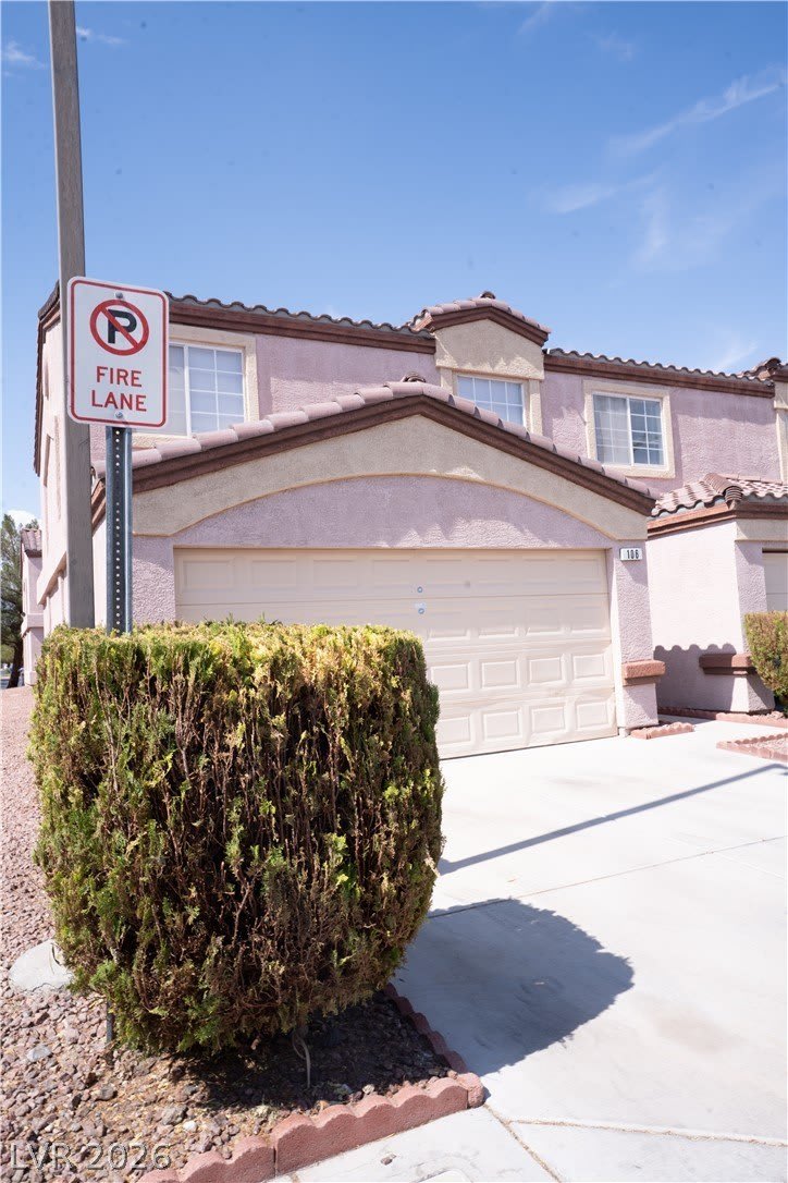 2524 Adelante Avenue – photo 2