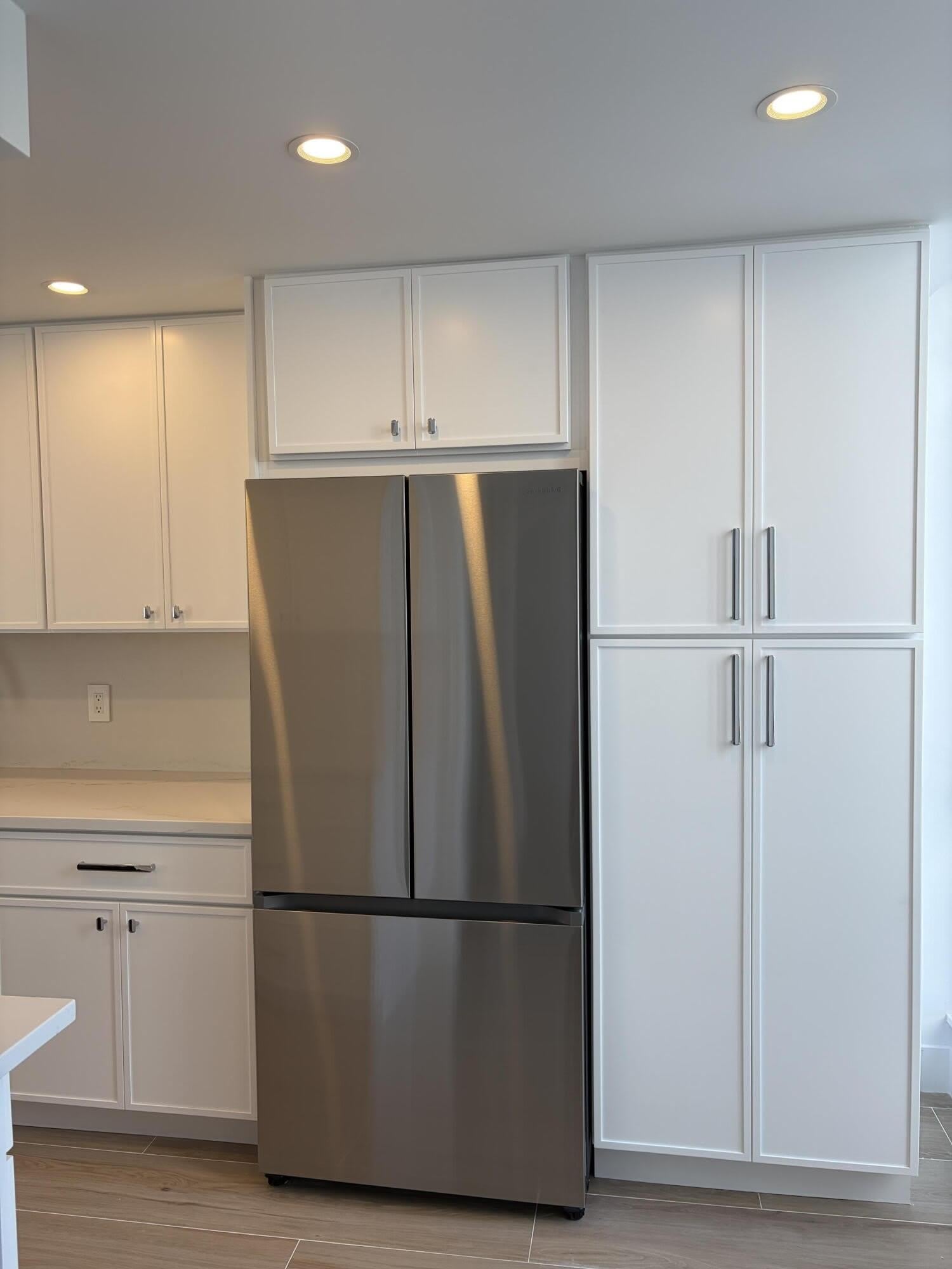 2404 Bridgewood Drive – photo 3