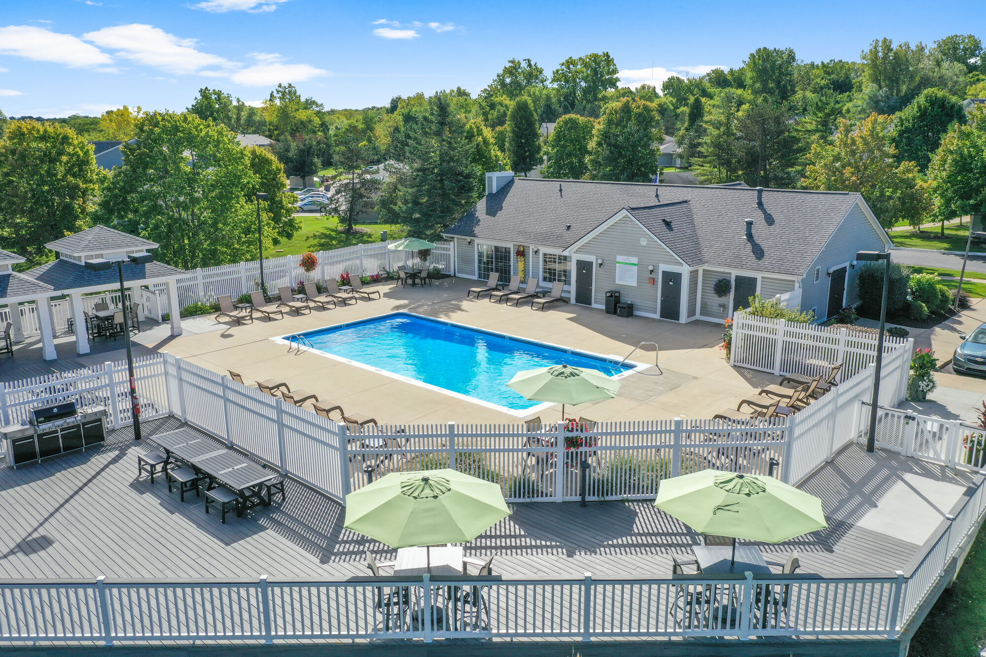 Hidden Creek Apartments – photo 2