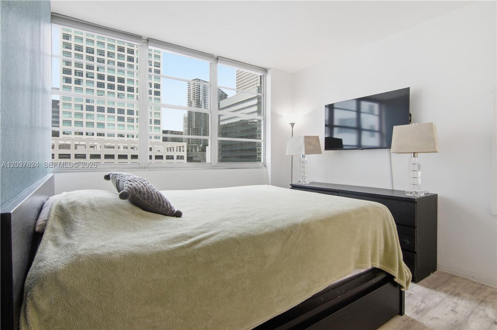 801 Brickell Bay Drive 764, Miami, FL 33131 – photo 5