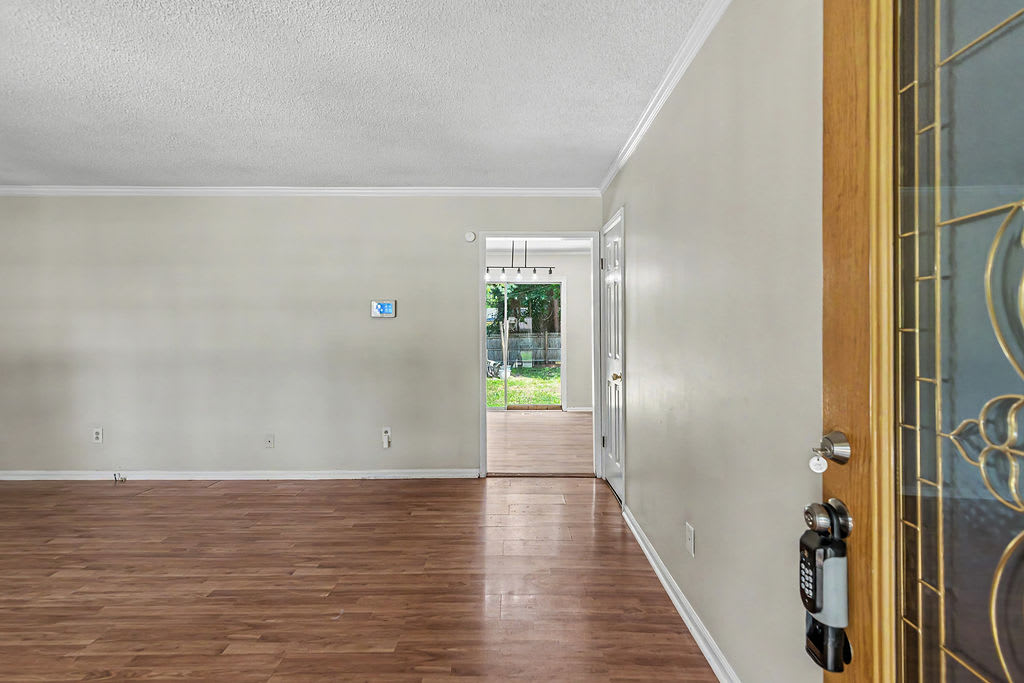 124 Carolina Circle – photo 4
