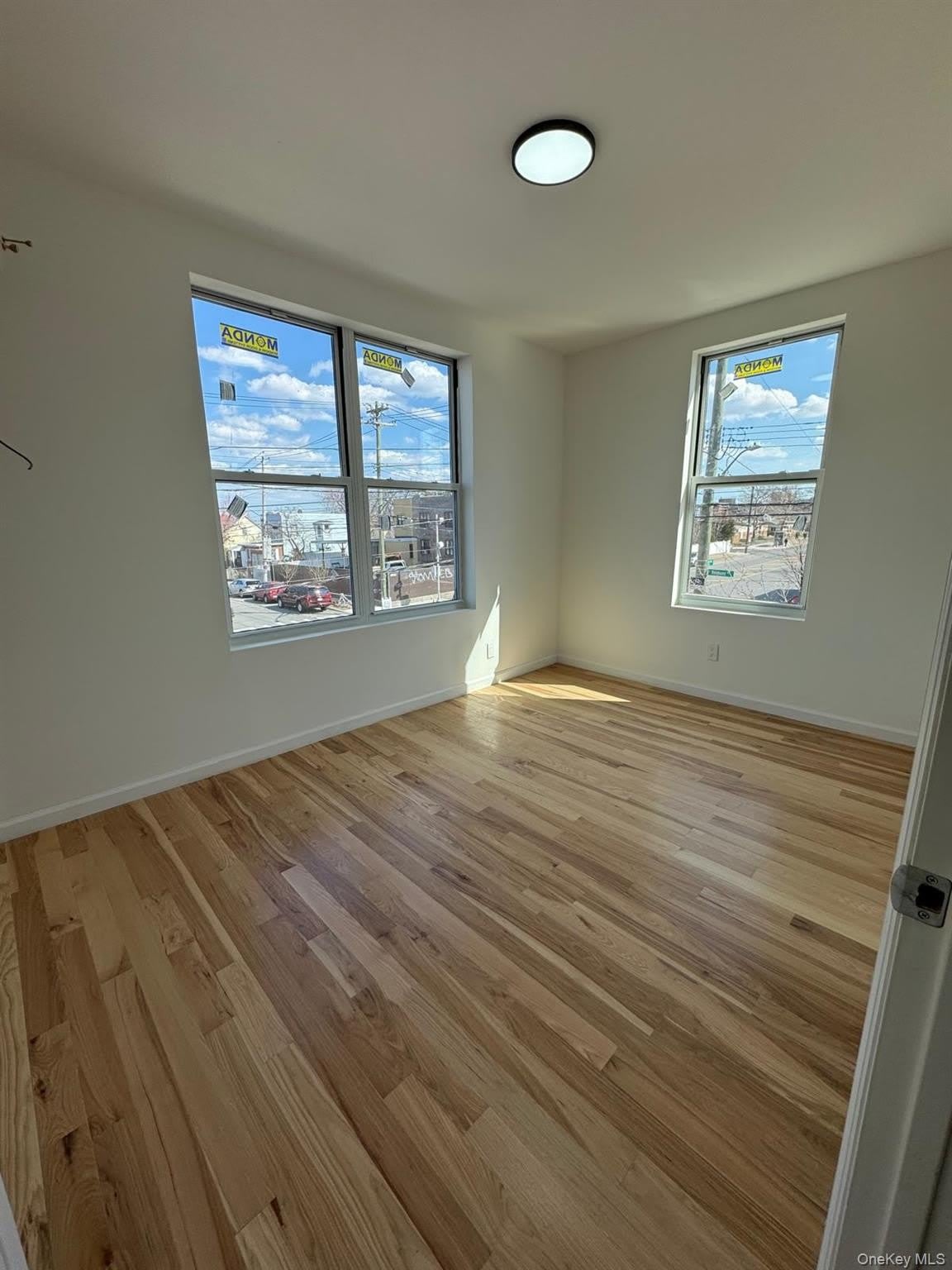 861 Castle Hill Avenue – photo 2