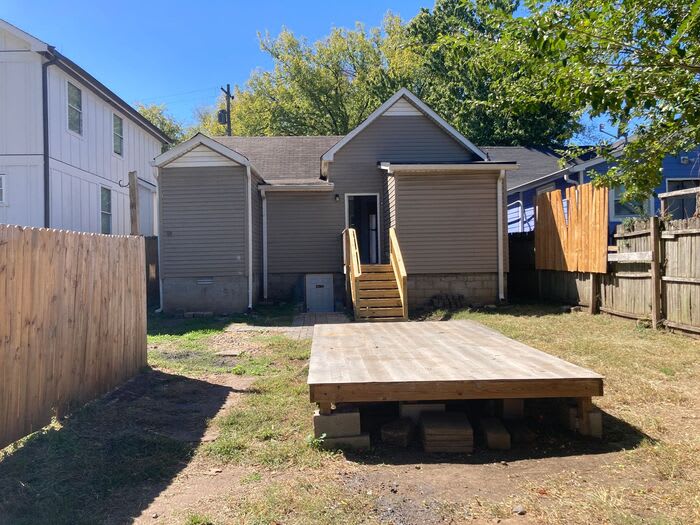 1814 15th Avenue North – photo 2