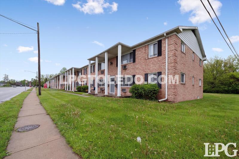3310 Arlington Ave – photo 2