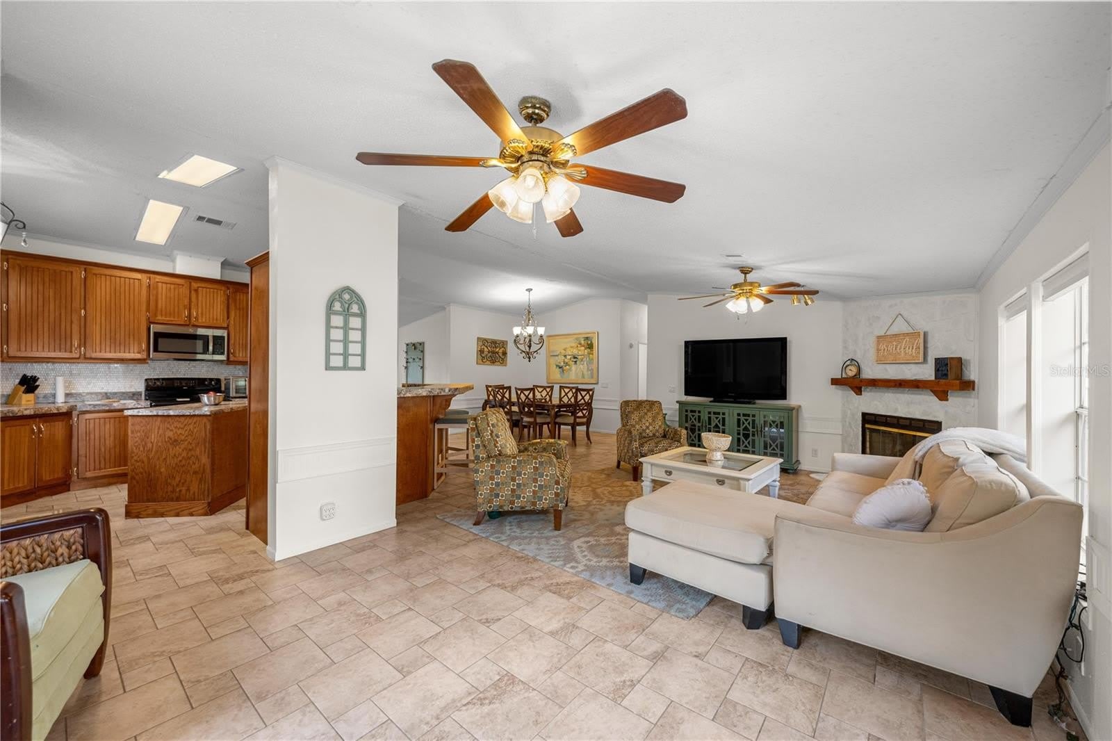 18850 SE 12TH Lane – photo 4