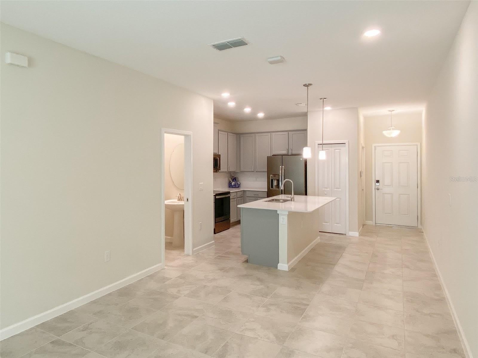 10010 RED EAGLE Drive – photo 3