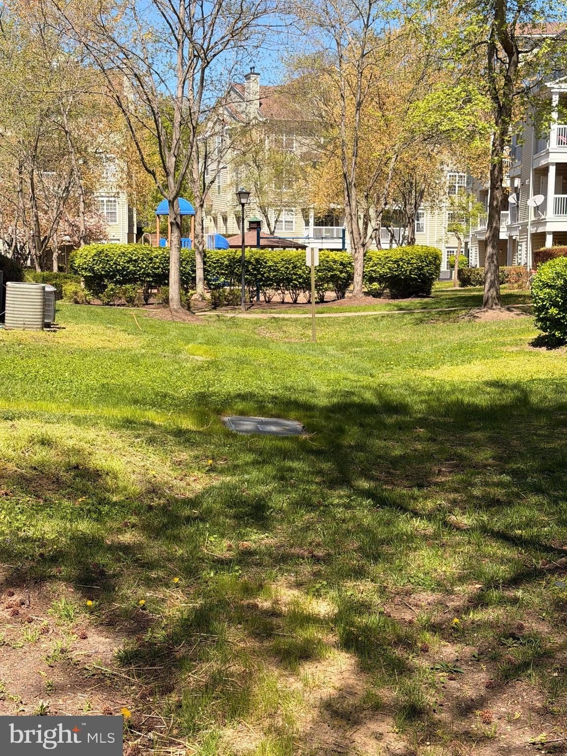 14401 HAMPSHIRE HALL Court – photo 4