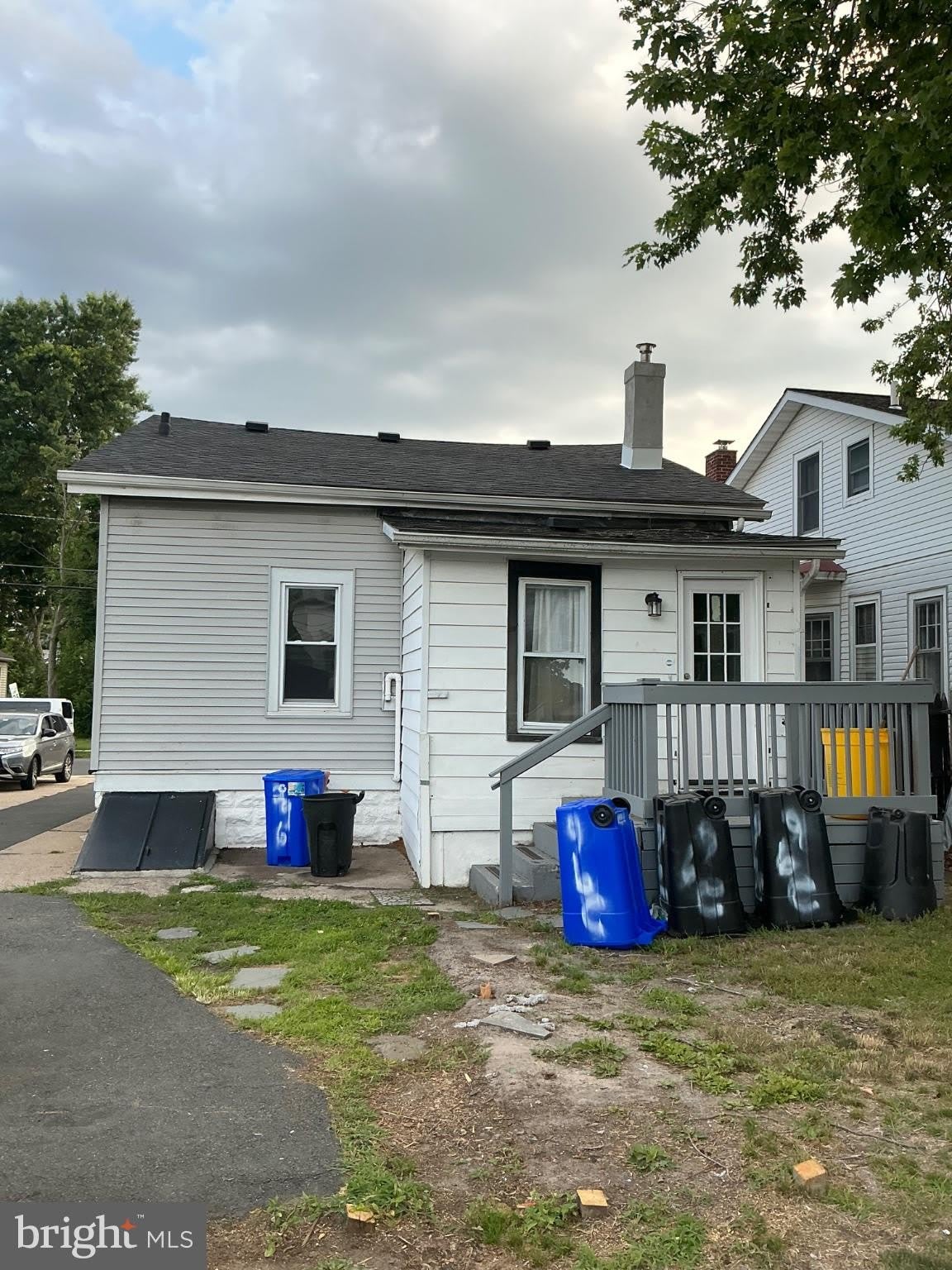 296 HOMECREST Avenue – photo 2