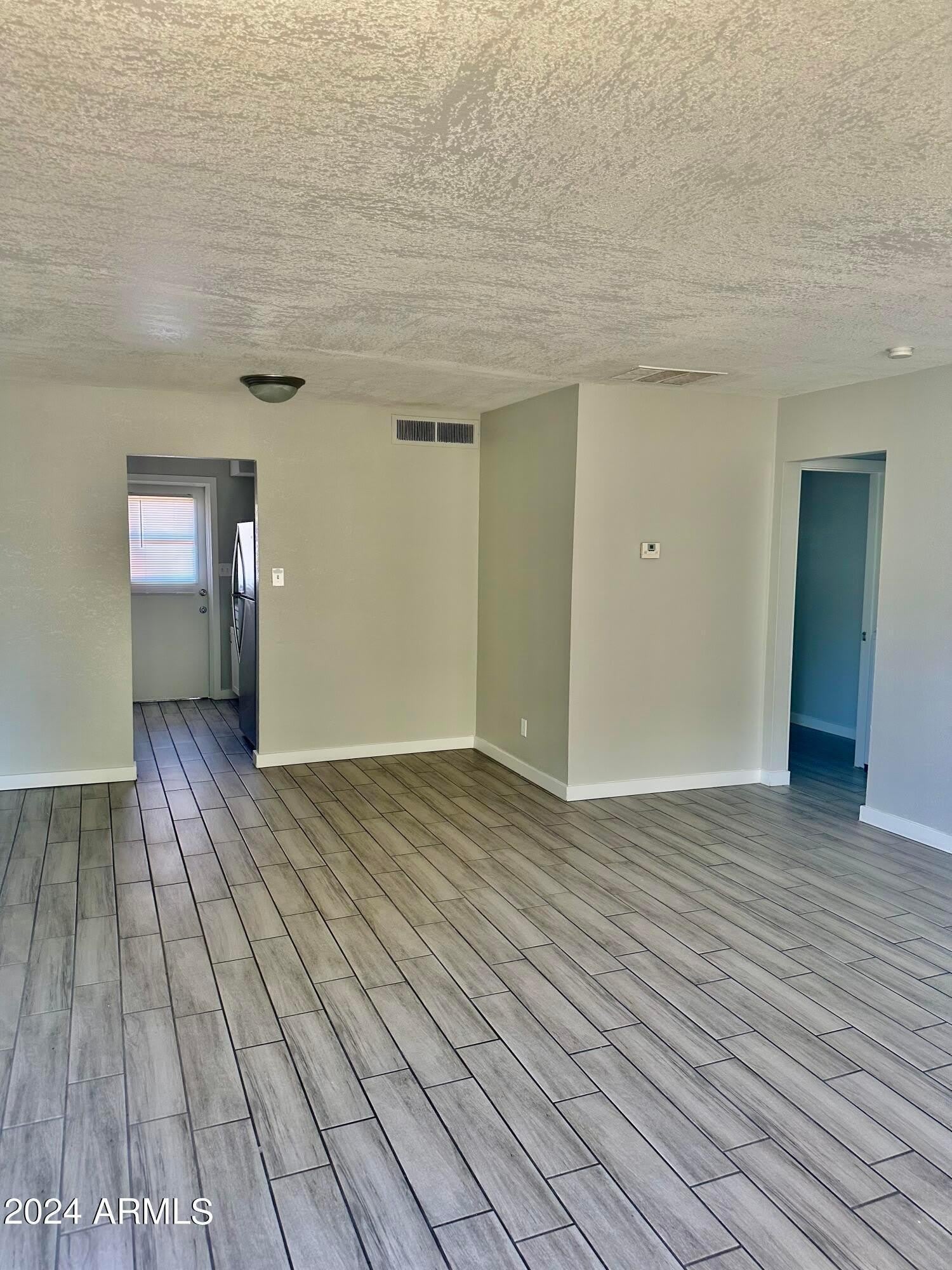 5241 N 17Th Avenue – photo 2