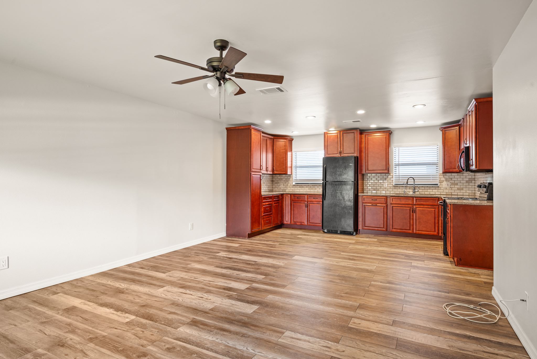 4945 91st Avenue – photo 5