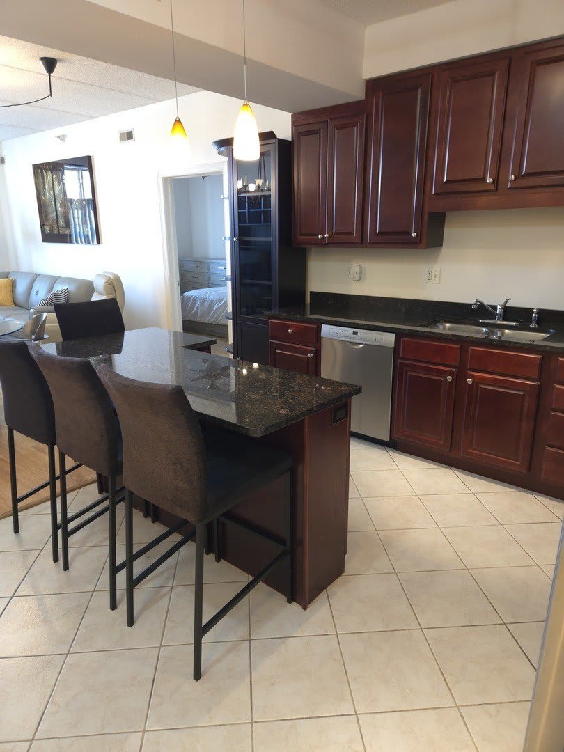 4330 N Neva Avenue – photo 4
