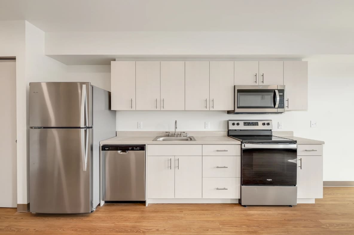 Tahoma Valley Apartments – photo 2