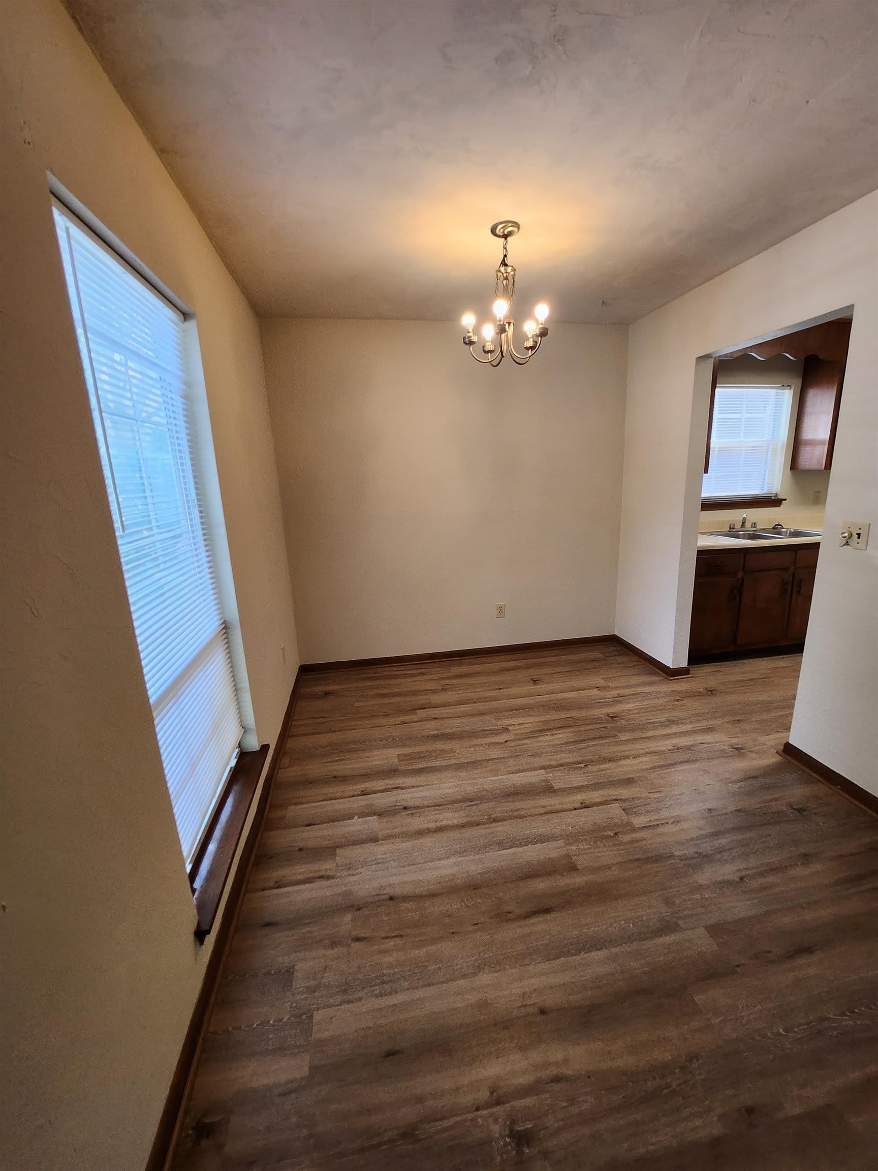 2061 Rickards Road – photo 5