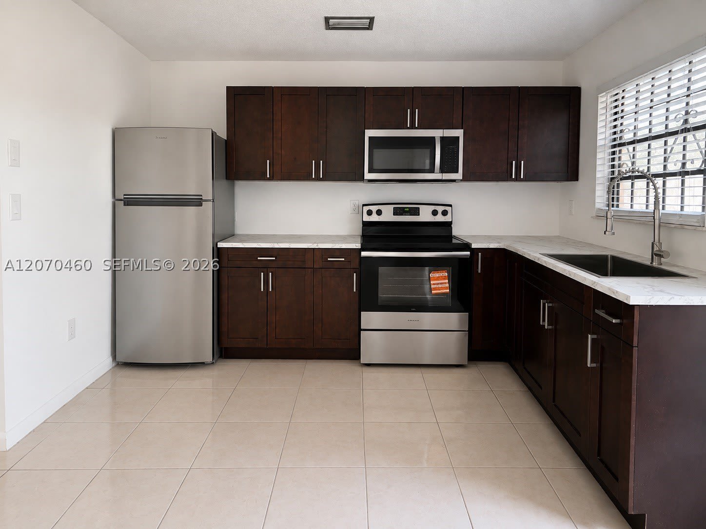 2484 NW 101st St – photo 2