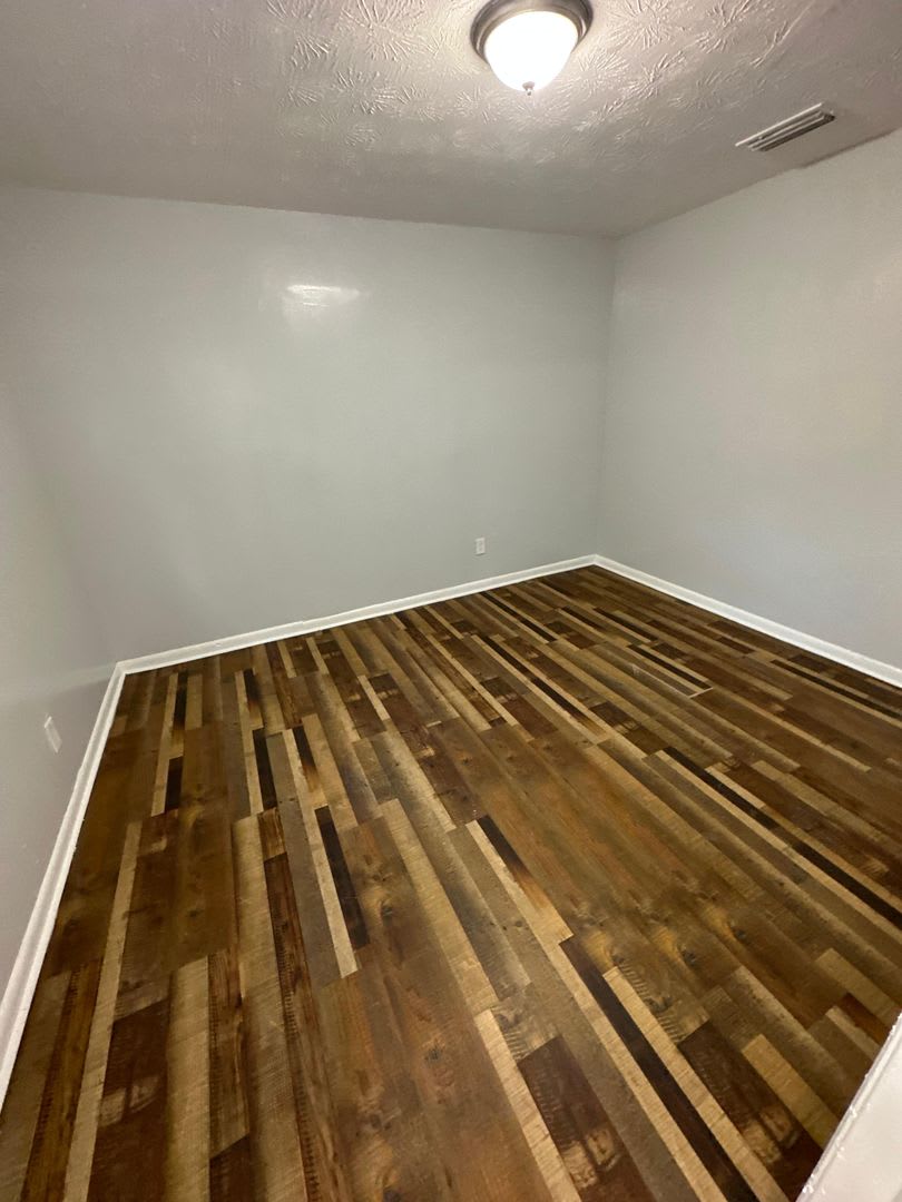 Fully Renovated 3/2 Available for Immediate Rent! – photo 5