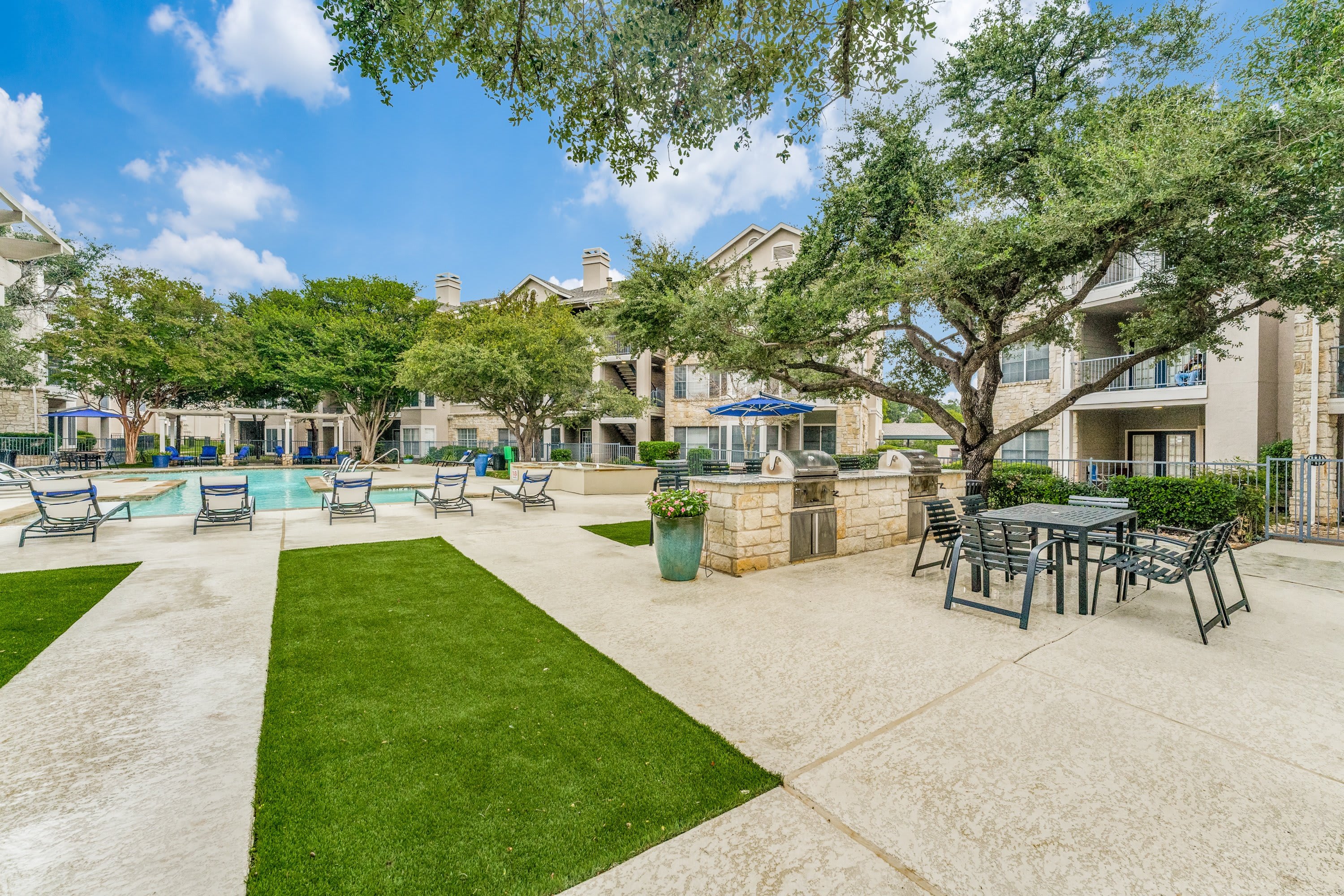 Parkside Crossing Apartments – photo 5