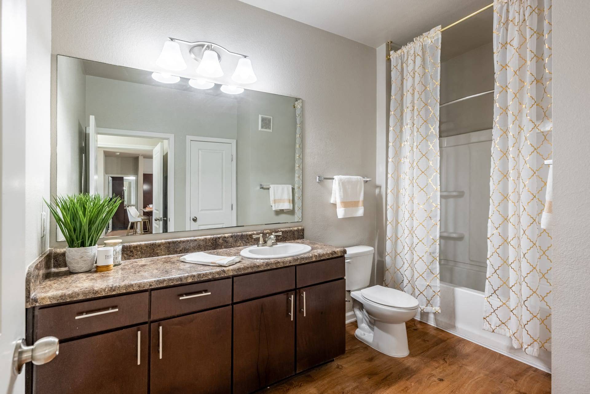 The Reserve at Country Club – photo 4
