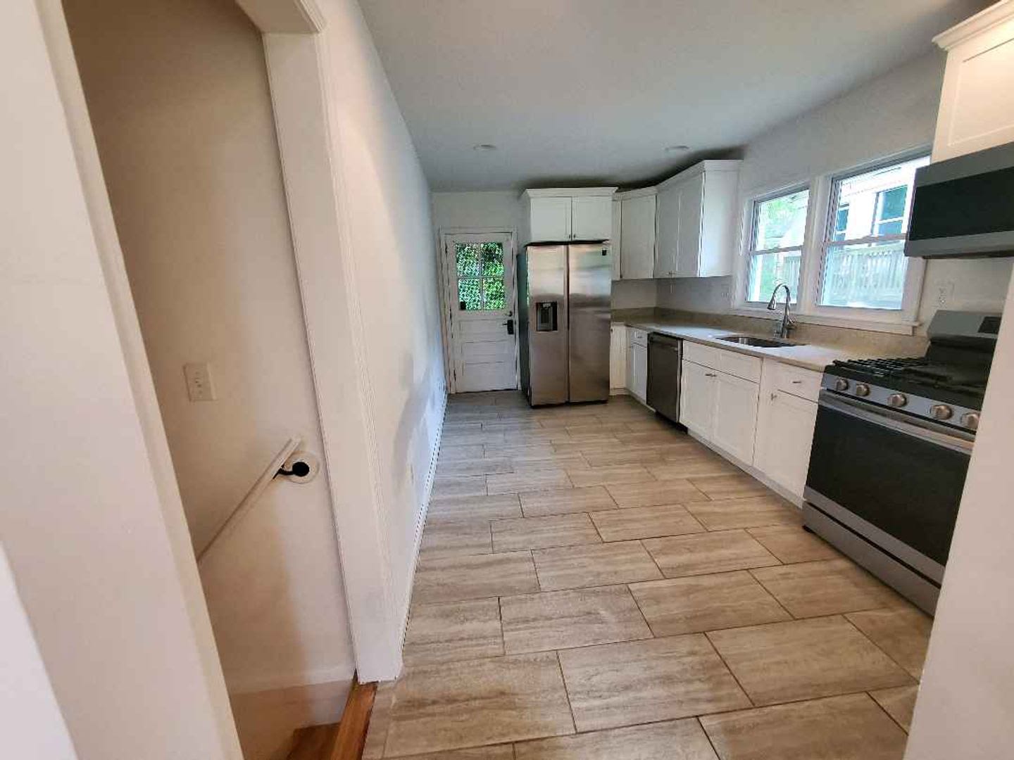 Room in 4 Bedroom Home at Morris Brown Dr SW – photo 2