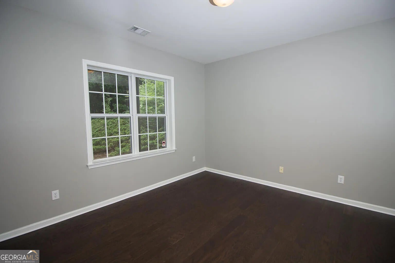 5142 Manerdale Drive SE – photo 3