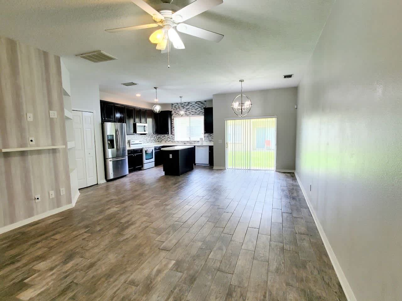 17532 Hugh Ln – photo 4