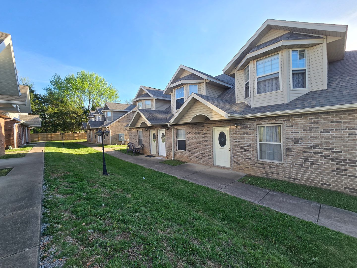 Capri Townhomes – photo 3