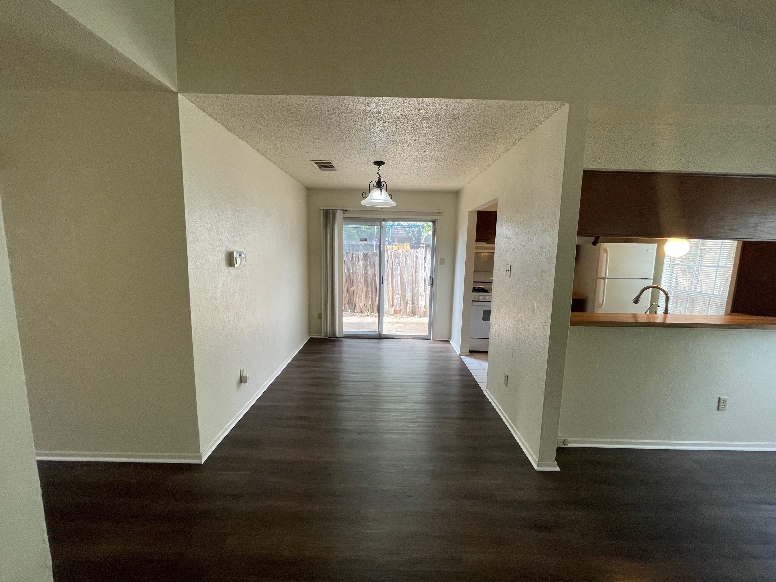 7603 Woodstone Cove – photo 5