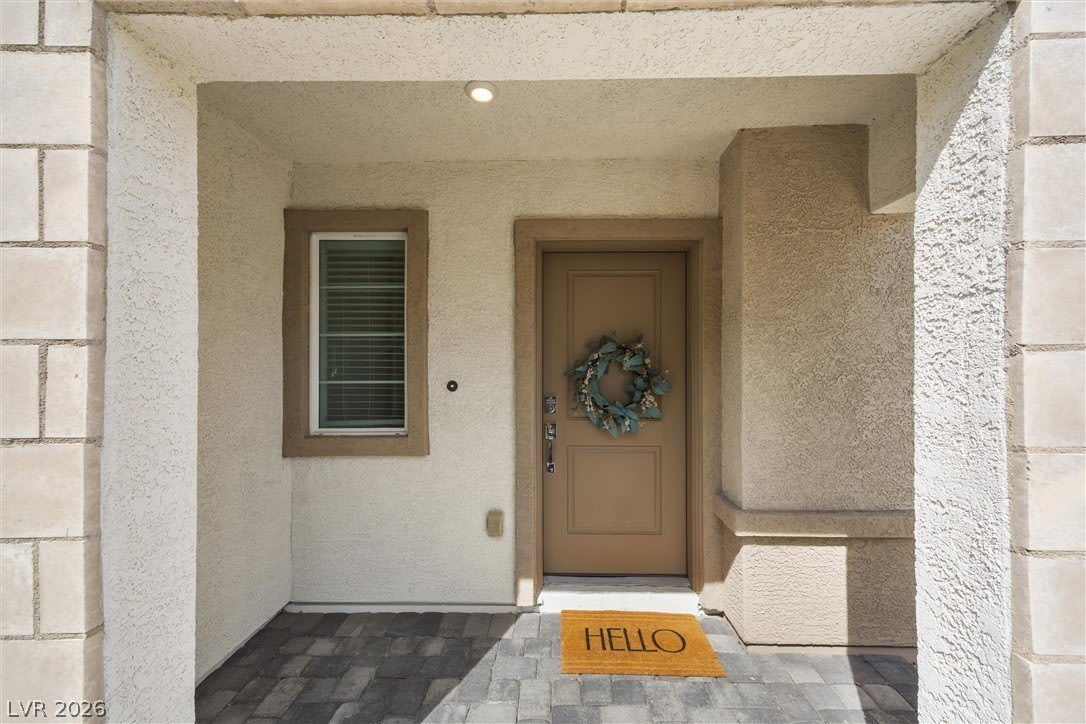 6118 Garden Oasis Street – photo 4