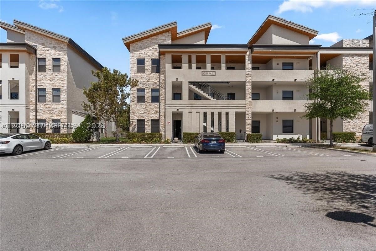 8031 NW 104th Ave – photo 1