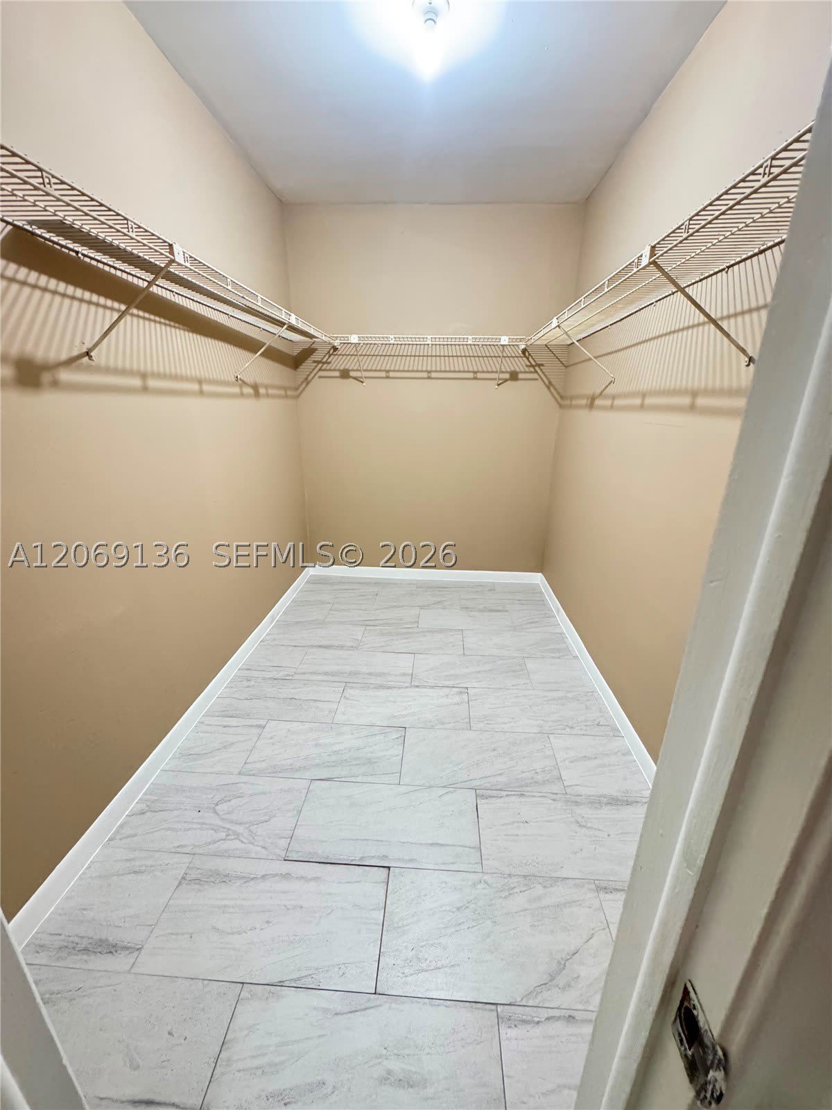 3129 Oakland Shores Dr – photo 4