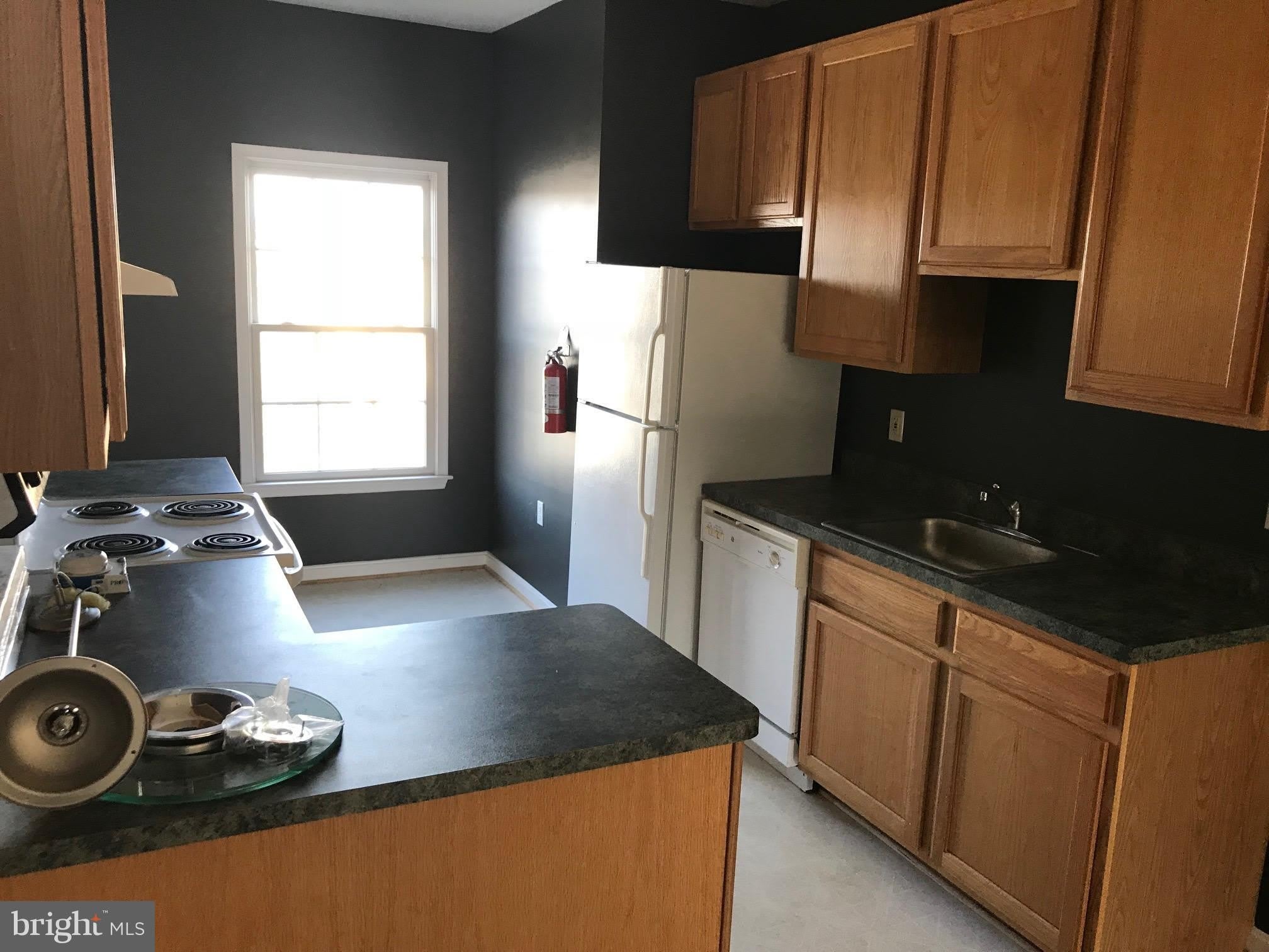 414 MAIN Street – photo 2