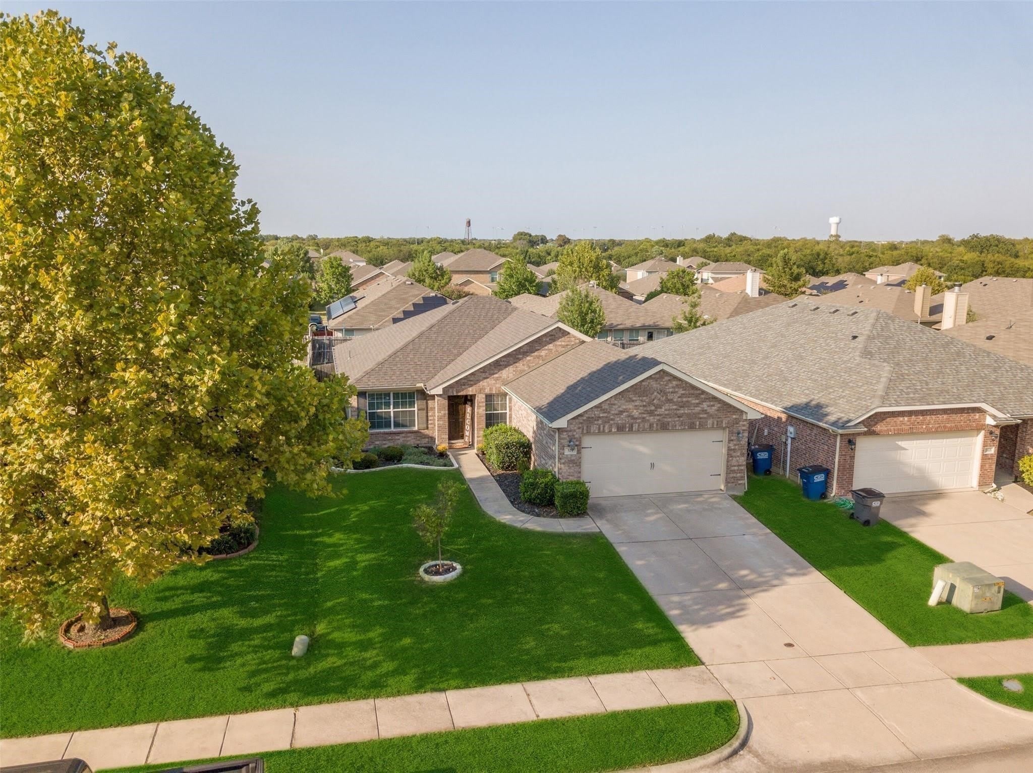 325 Crosscreek Drive – photo 4