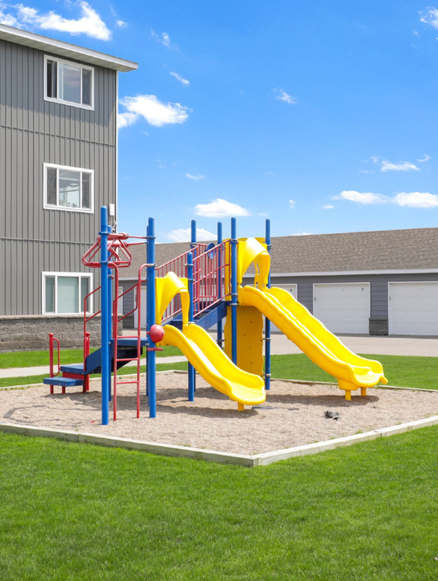 Mainstreeter Apartments – photo 3