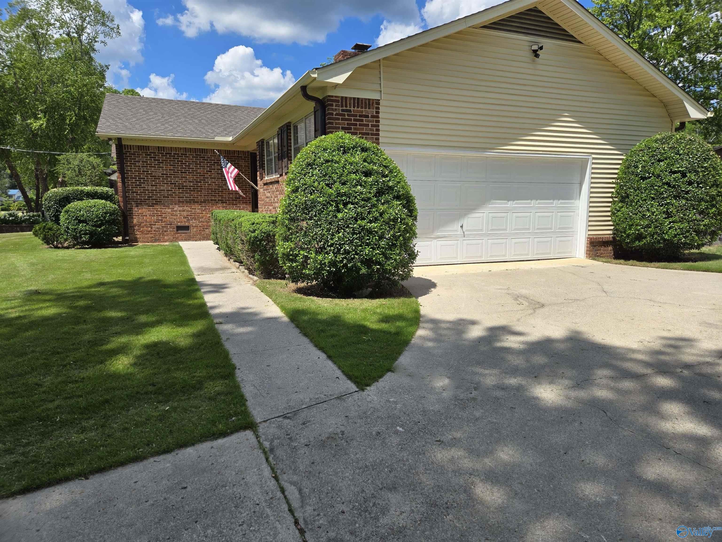 7811 Haven Street – photo 3