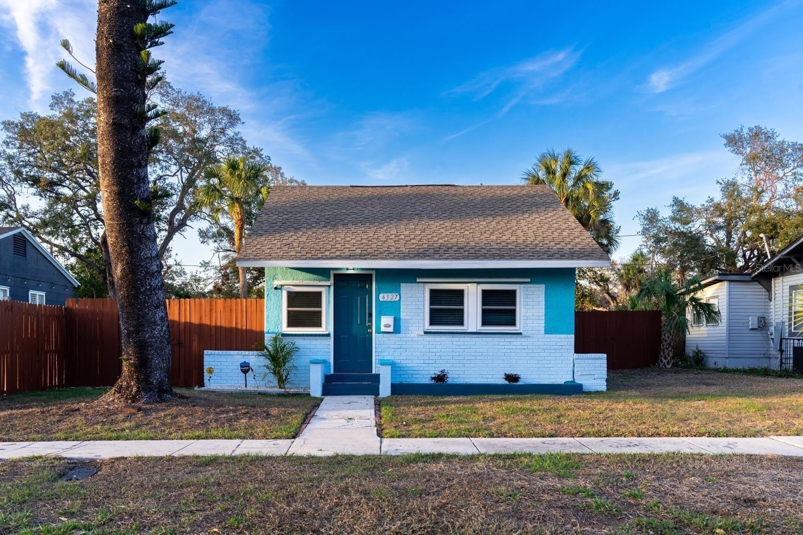 4327 17TH Avenue S – photo 1