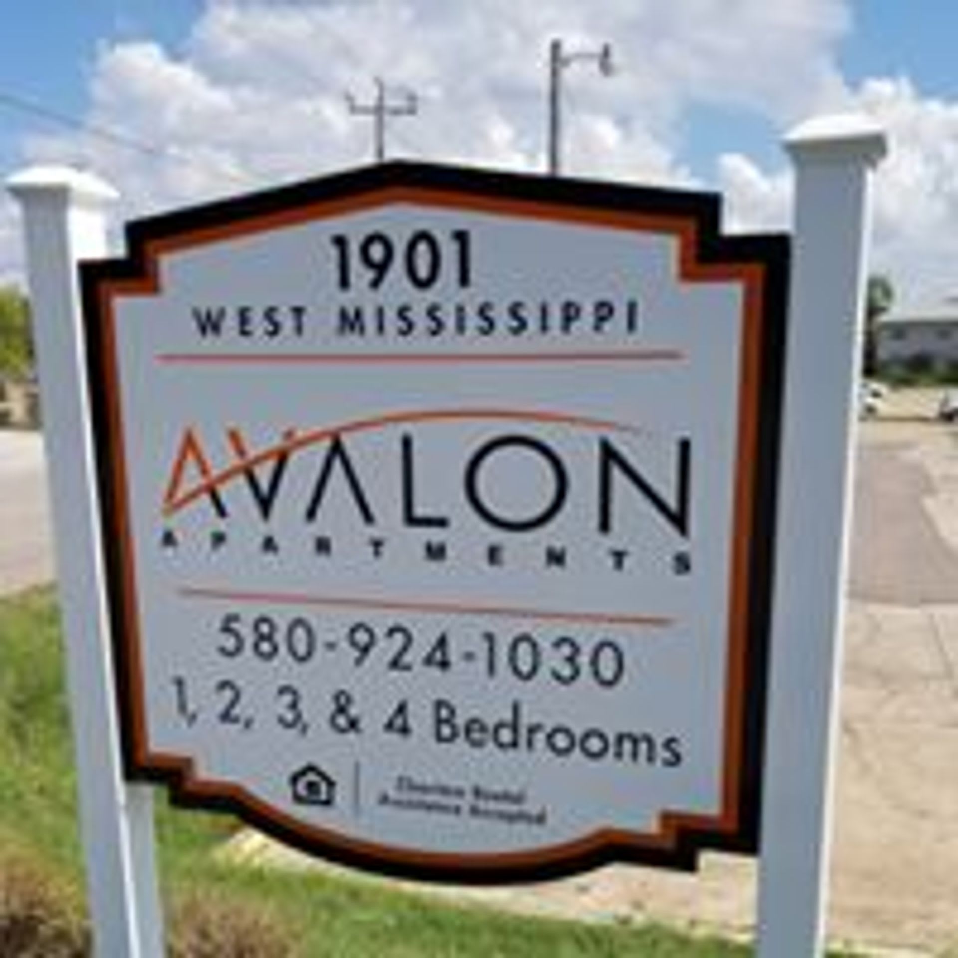 Avalon Apartments – photo 1