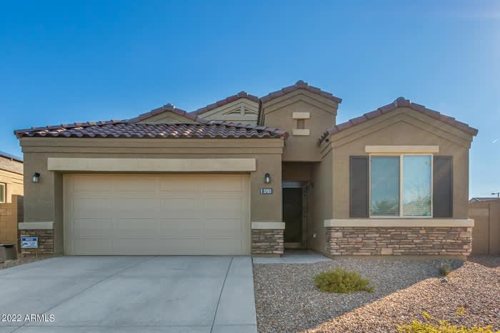3703 North 298th Drive – photo 1