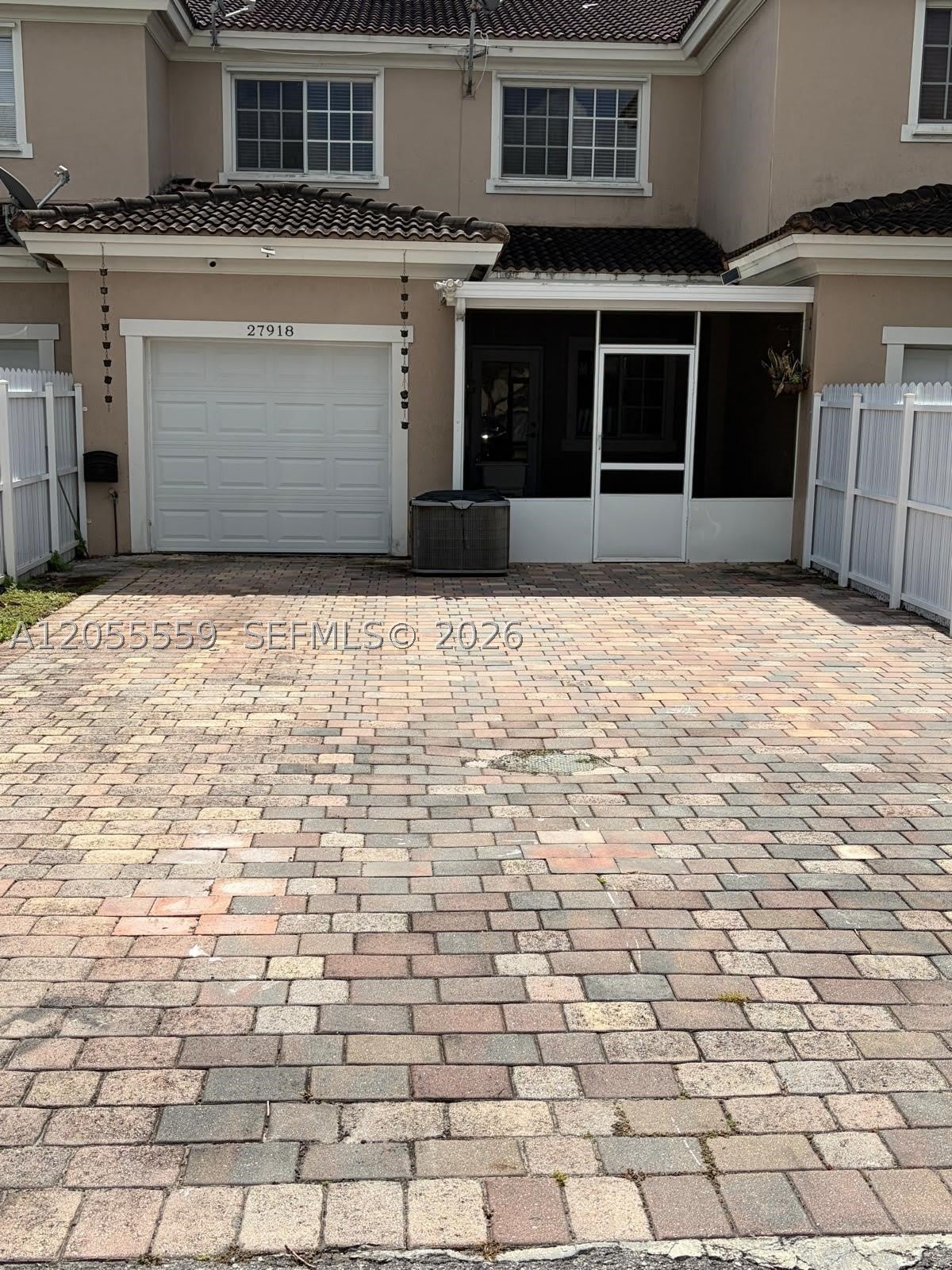 27918 SW 140th Ave – photo 3
