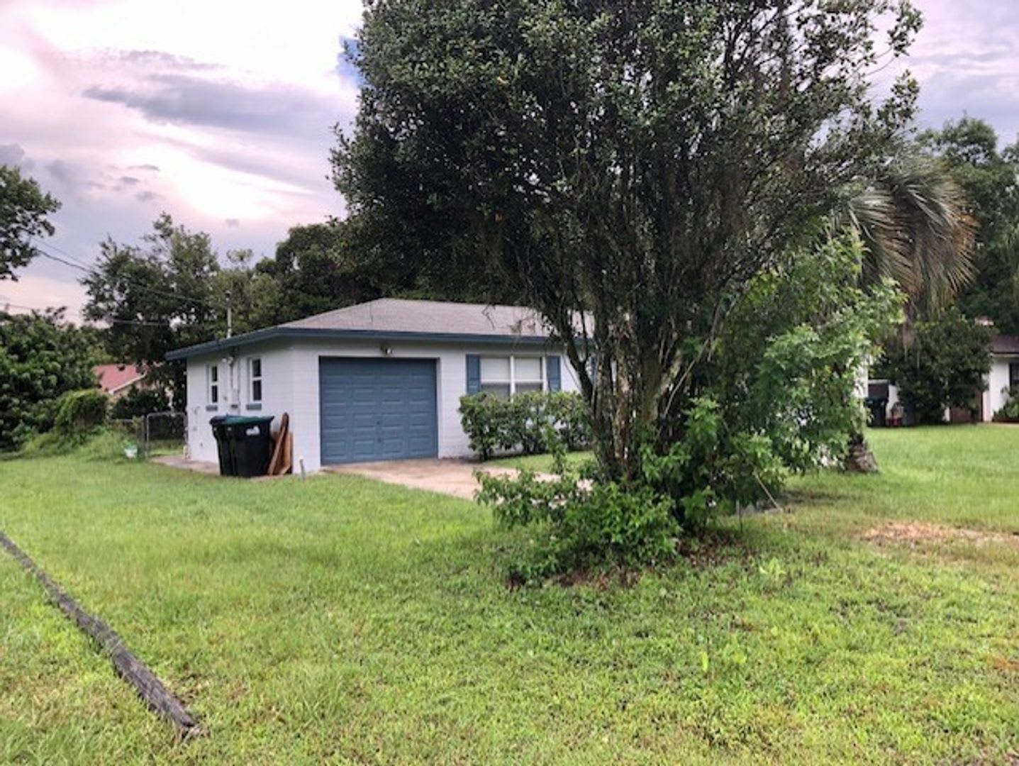 Beautifully Renovated 3 Bed 1 Bath Home Ready For Move In September Large Back Yard Home On Septic Well – photo 3