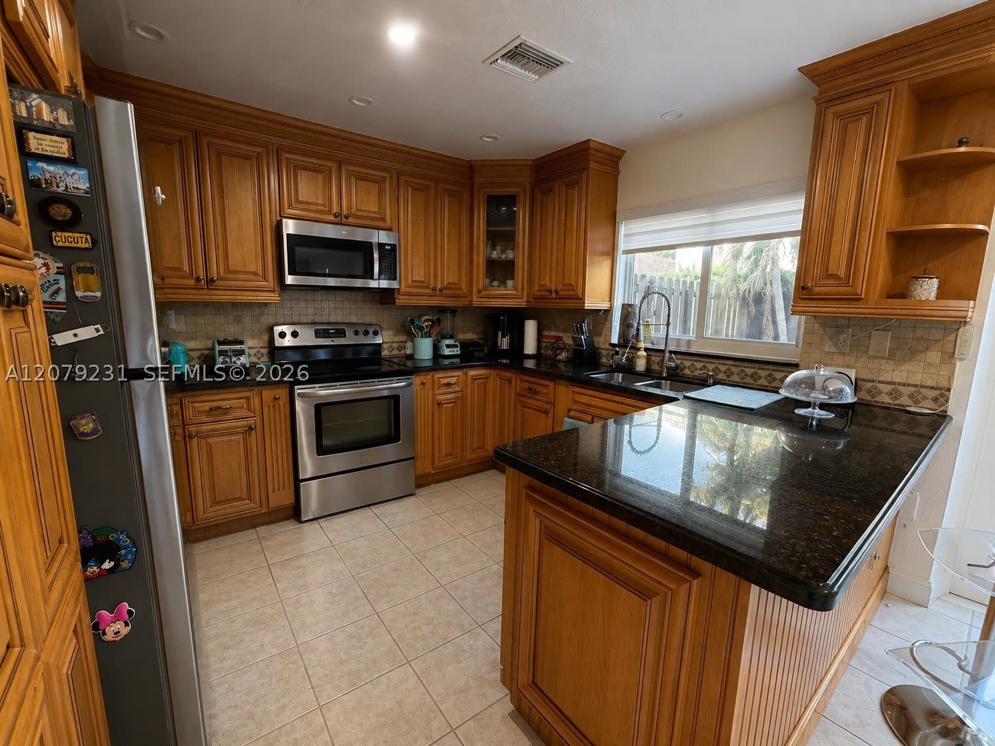 10002 SW 162nd Ct – photo 5