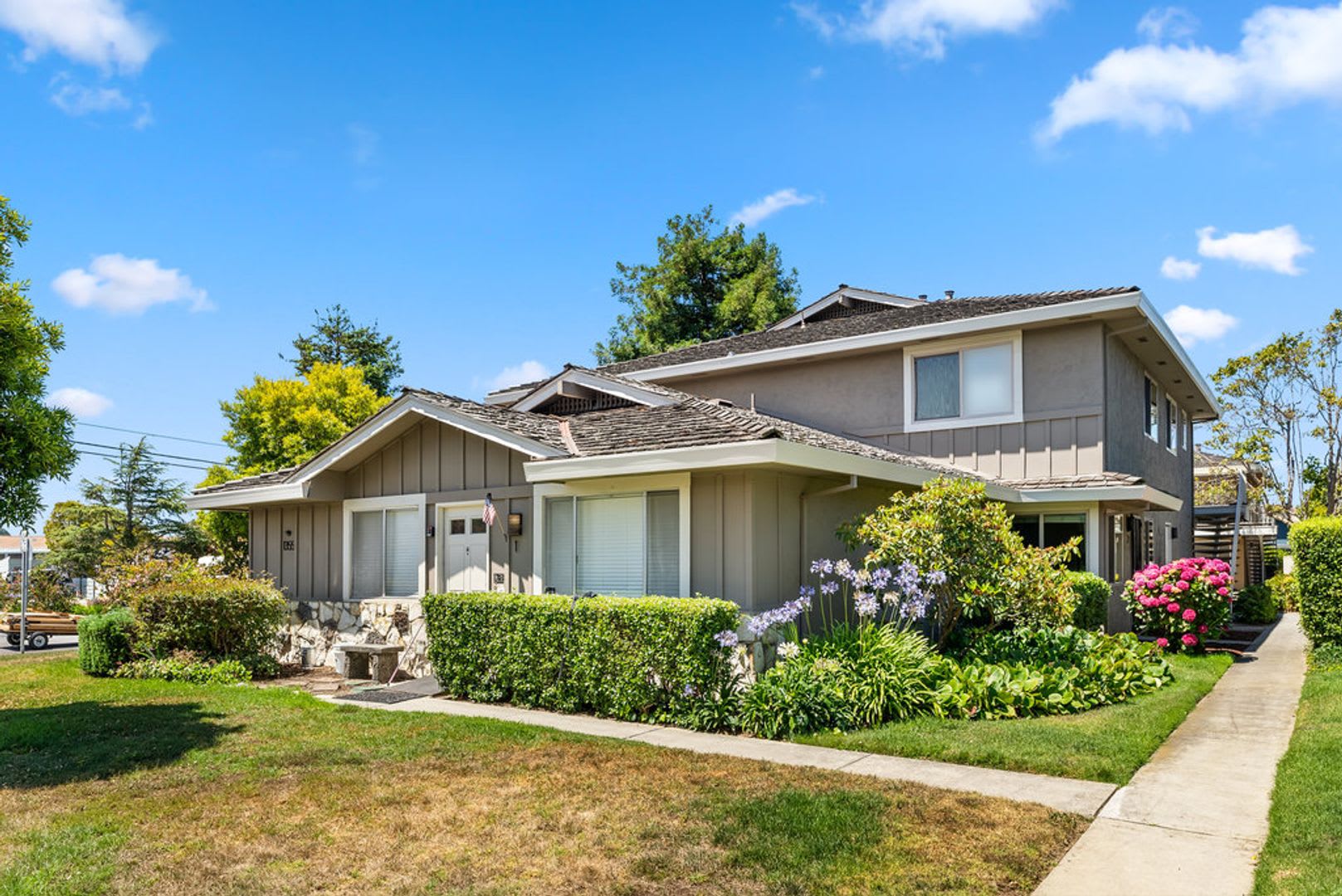 1355 42nd Ave #2 – photo 1